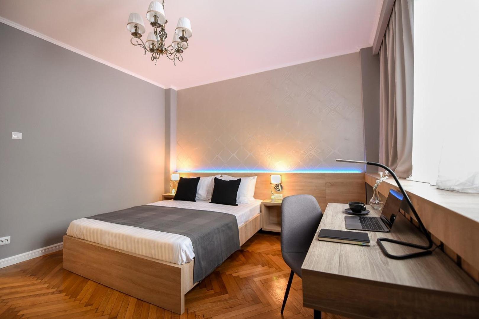 City Center Getaway - Cozy Accommodation For Your Perfect Stay Bucareste Quarto foto